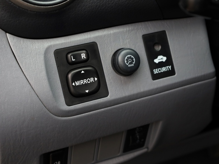 Toyota RAV4 2.0-16V VVT-i Sol 4WD | Automaat | Airco | Trekhaak