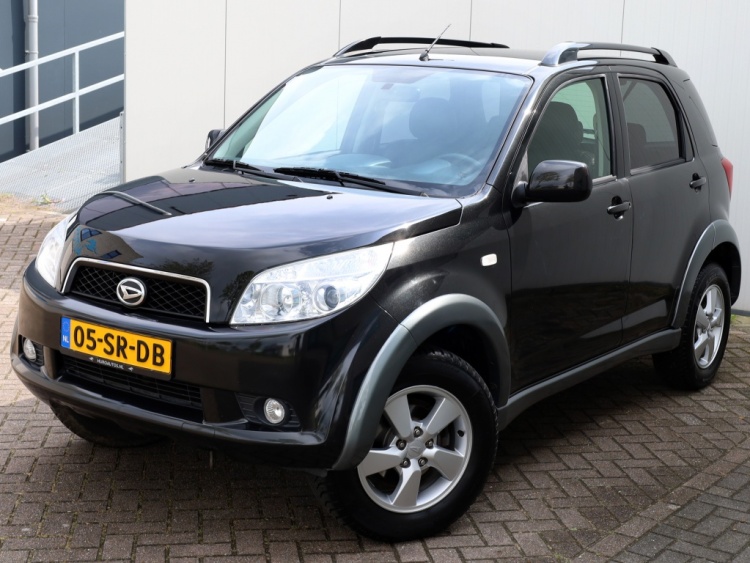 Daihatsu Terios 1.5-16v Exclusive 4WD | Airco | Leder
