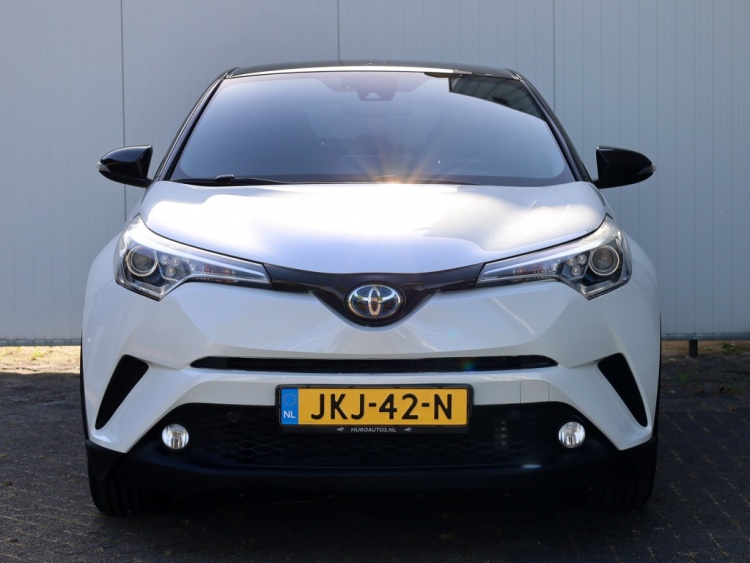 Toyota C-HR 1.8 Hybrid Bi-Tone | Stoelverwarming | Camera | Keyless