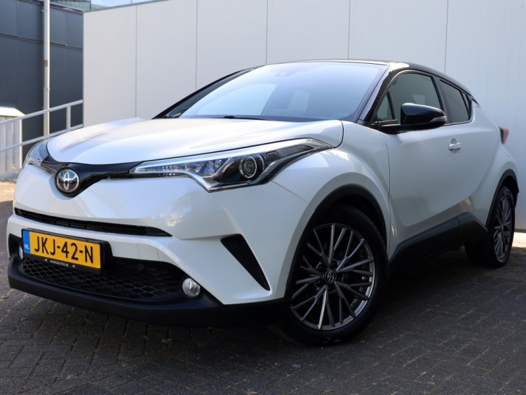 Toyota C-HR 1.8 Hybrid Bi-Tone | Stoelverwarming | Camera | Keyless