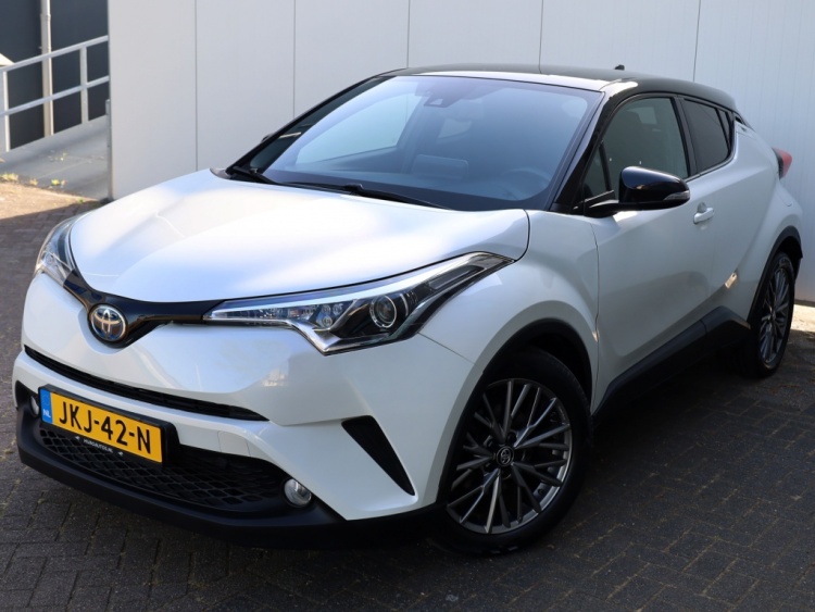 Toyota C-HR 1.8 Hybrid Bi-Tone | Stoelverwarming | Camera | Keyless