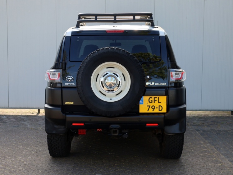 Toyota FJ Cruiser | Lier | LED Koplampen | Apple Carplay/Android Auto