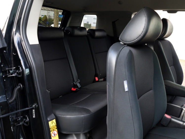 Toyota FJ Cruiser | Lier | LED Koplampen | Apple Carplay/Android Auto