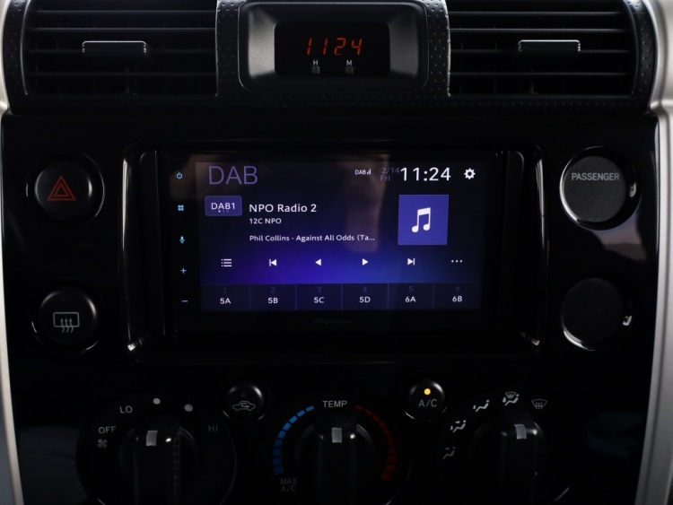 Toyota FJ Cruiser | Lier | LED Koplampen | Apple Carplay/Android Auto