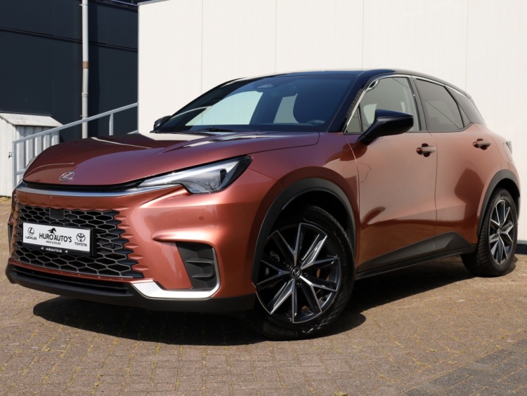 Lexus LBX Cool 2WD | Leder/Alcantara | Memory Seat | Dodehoek