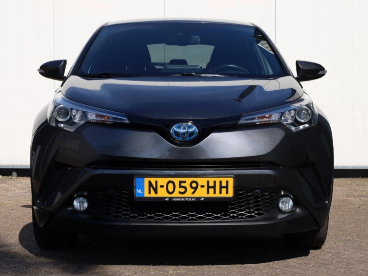 Toyota C-HR 1.8 Hybrid Style | Park-Assist | Stuurwielverwarming | Trekhaak