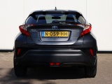 Toyota C-HR 1.8 Hybrid Style | Park-Assist | Stuurwielverwarming | Trekhaak