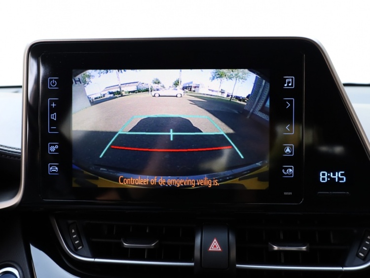 Toyota C-HR 1.8 Hybrid Style | Park-Assist | Stuurwielverwarming | Trekhaak