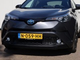 Toyota C-HR 1.8 Hybrid Style | Park-Assist | Stuurwielverwarming | Trekhaak