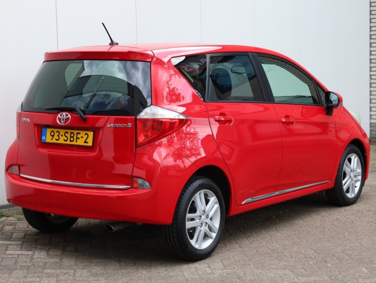 Toyota Verso-S 1.3 VVT-i Dynamic | NL-Auto | Clima | Camera