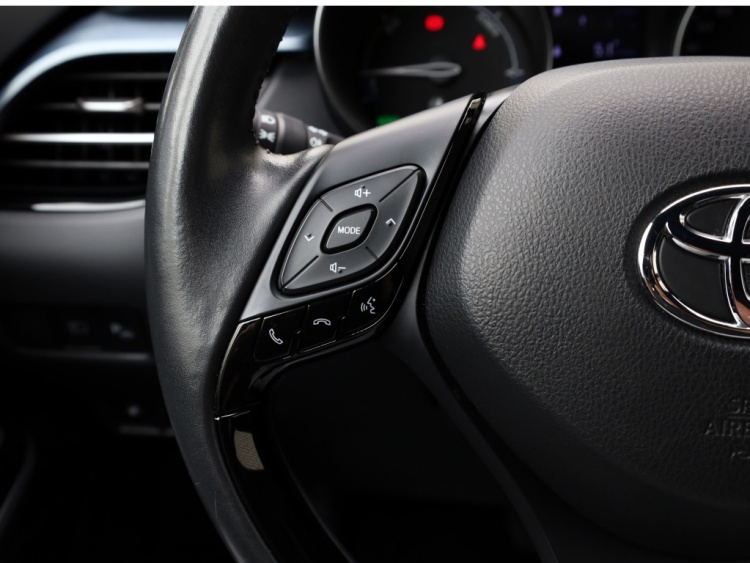 Toyota C-HR 2.0 Hybrid Bi-Tone | Full LED | Park-Assist | Trekhaak