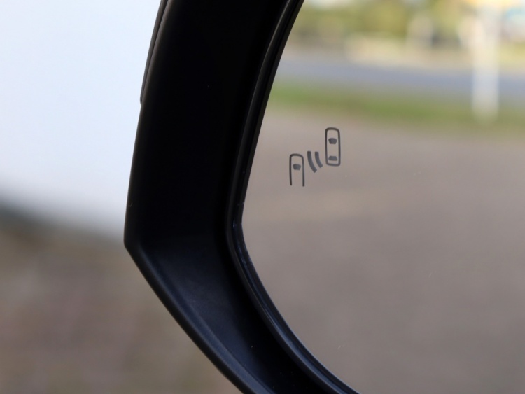 Toyota RAV4 2.5 Plug-in Hybrid Style | Panoramadak | JBL | 360 Camera
