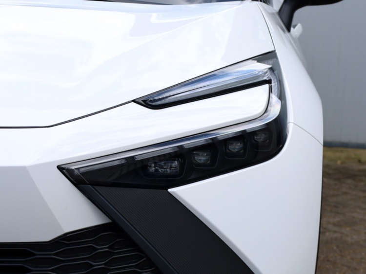 Toyota C-HR 2.0 Hybrid 200 Dynamic | Stuurverwarming | Trekhaak | El. Achter