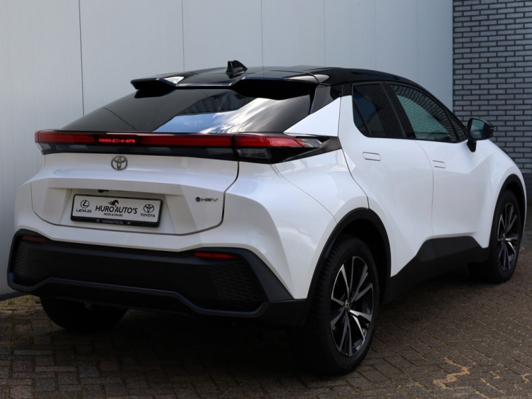 Toyota C-HR 2.0 Hybrid 200 Dynamic | Stuurverwarming | Trekhaak | El. Achter