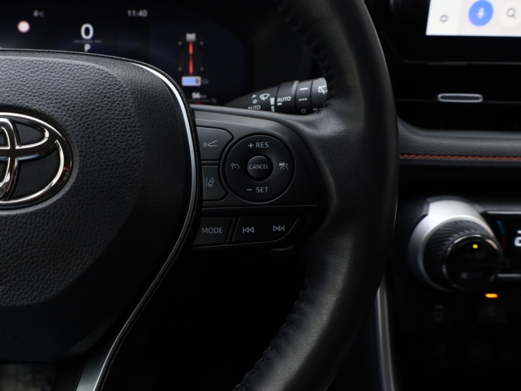 Toyota RAV4 2.5 Hybrid AWD Adventure | Treeplanken | Stoel/Stuurwielverwarm