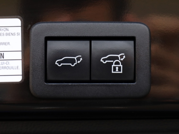 Toyota Yaris Cross 1.5 Hybrid Adventure | JBL | El Achterklep | Stoelverwarming
