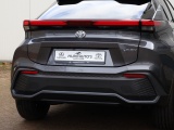 Toyota C-HR 2.0 PHEV 220 Dynamic | Nieuw! | Bi-Tone | Premium Navi | Keyless