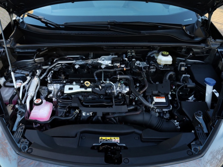 Toyota C-HR 2.0 PHEV 220 Dynamic | Nieuw! | Bi-Tone | Premium Navi | Keyless