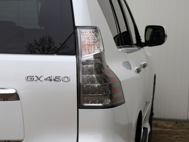 Lexus GX 460 Luxury | 7 persoons | Mark Levinson | Schuifdak | LED | Apple Ca