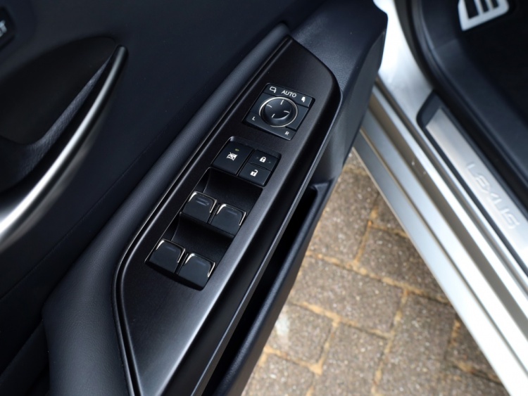 Lexus ES 300h F Sport Line | 360 Camera | Premium Navi | Dodehoek