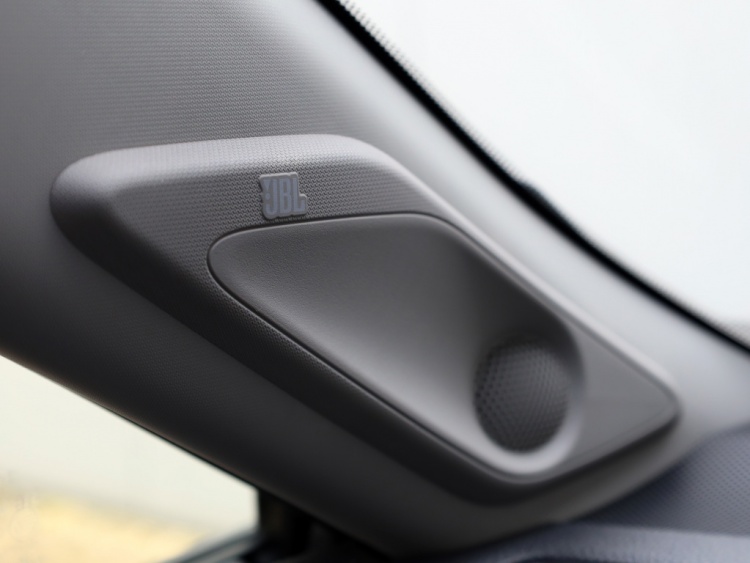 Toyota RAV4 2.5 Hybrid AWD Adventure | JBL Audio | El. Achterklep | Leder