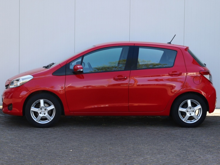 Toyota Yaris 1.0 VVT-i Aspiration | Airco | Camera | Trekhaak