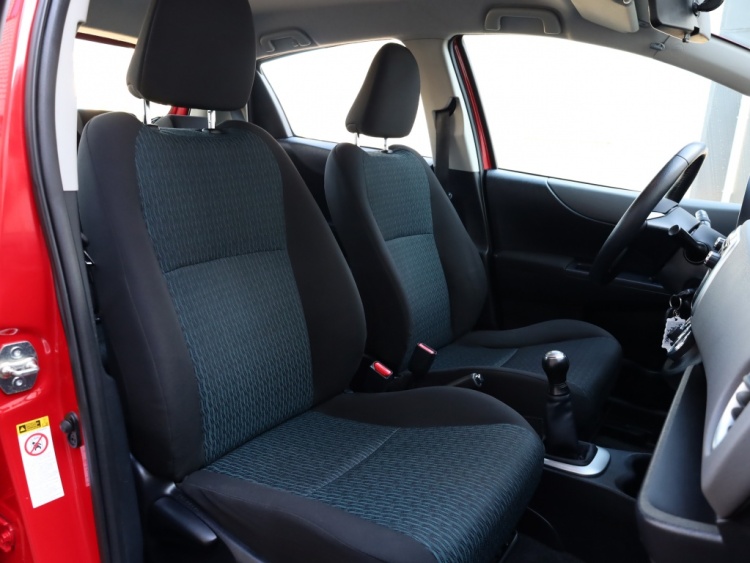 Toyota Yaris 1.0 VVT-i Aspiration | Airco | Camera | Trekhaak