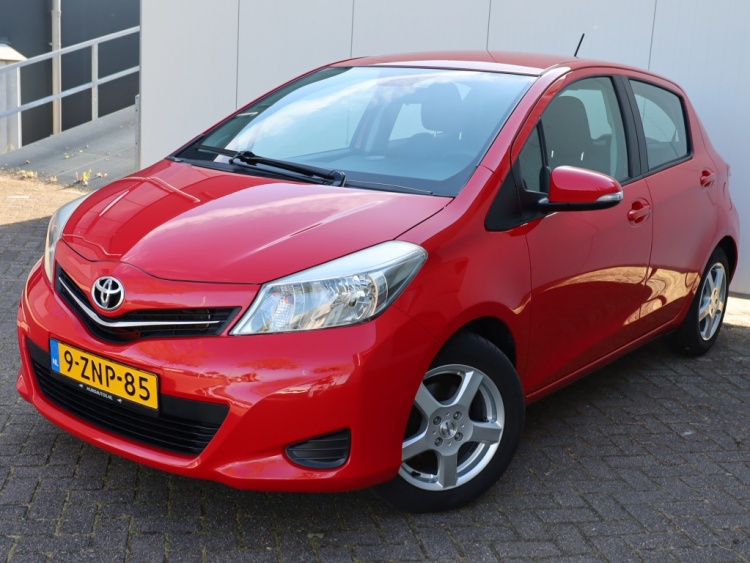 Toyota Yaris 1.0 VVT-i Aspiration | Airco | Camera | Trekhaak