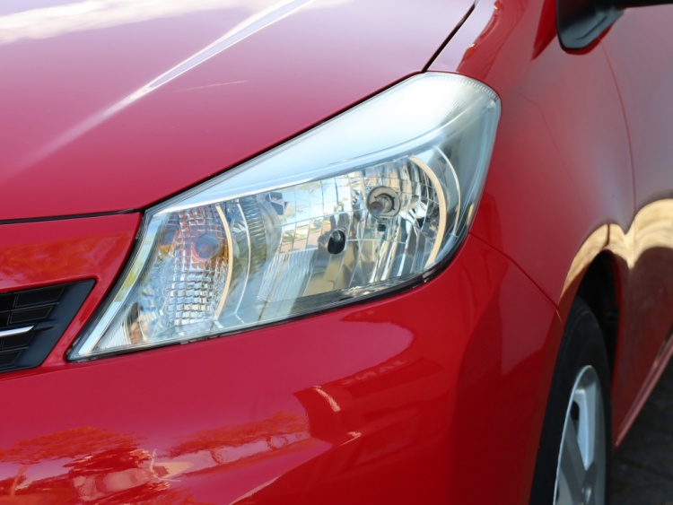 Toyota Yaris 1.0 VVT-i Aspiration | Airco | Camera | Trekhaak
