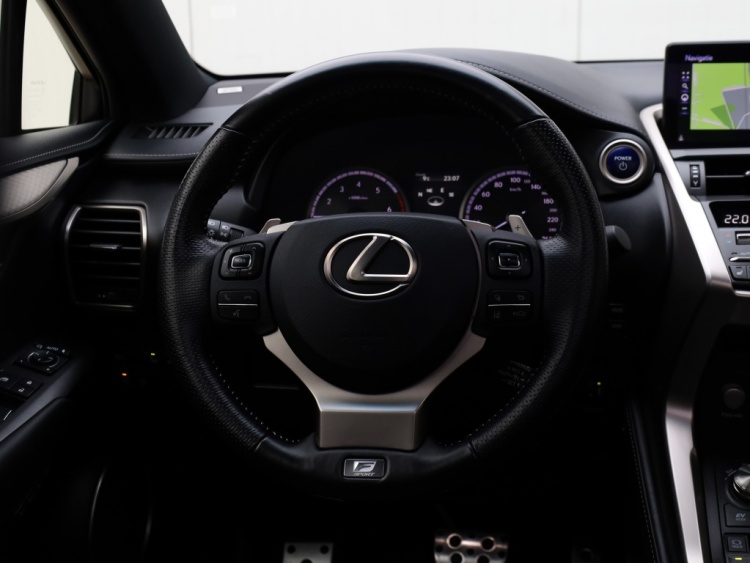 Lexus NX 300h AWD F Sport Premium | Mark Levinson | Panoramadak | Head Up