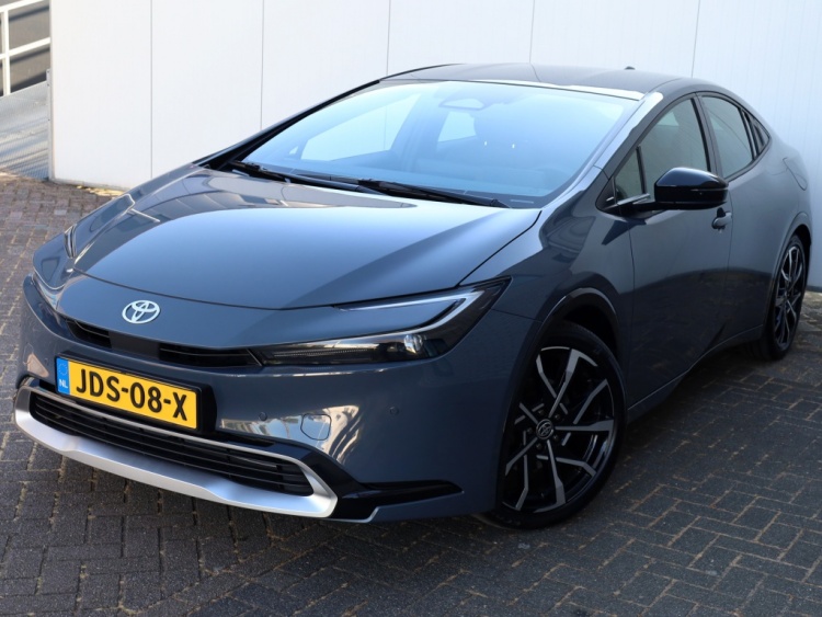 Toyota Prius 2.0 Plug-in Executive | Stuurwielverwarming | El. Achterklep
