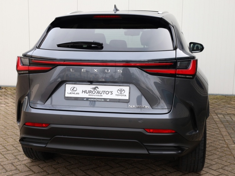 Lexus NX 350h AWD President Line | Mark Levinson | Panoramadak | Park-ass