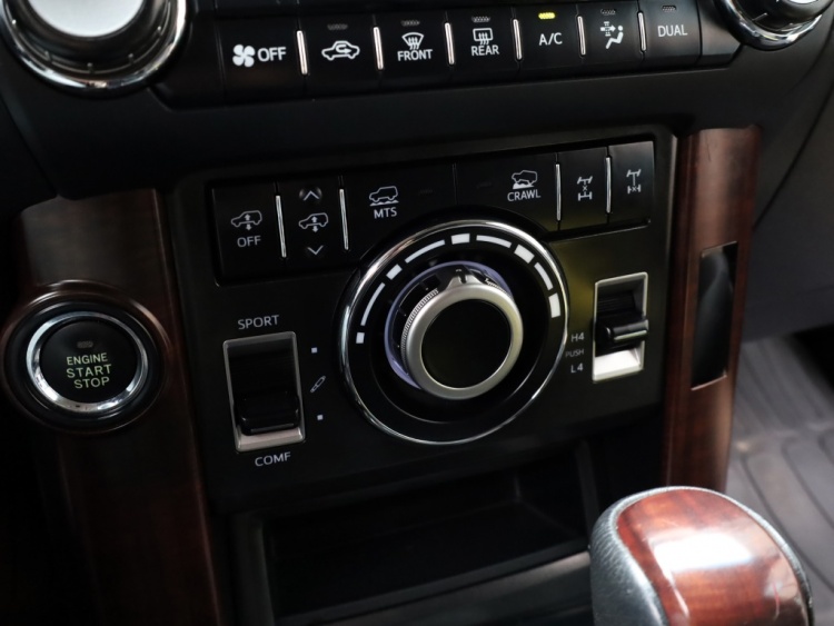 Toyota Land Cruiser 4.0 V6 Executive | Grijs Kenteken | Leder | 360 Camera