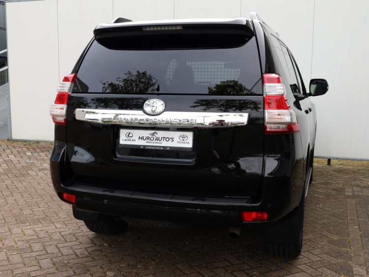 Toyota Land Cruiser 4.0 V6 Executive | Grijs Kenteken | Leder | 360 Camera