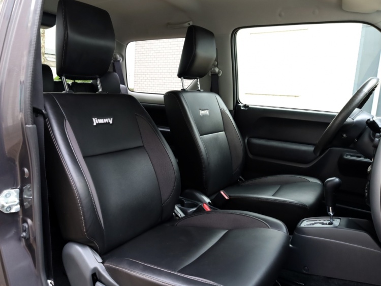 Suzuki Jimny 1.3 Exclusive 4x4 AUTOMAAT | Leder | Airco | Trekhaak