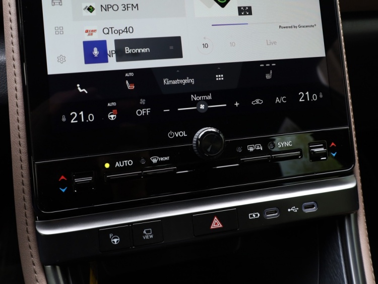 Lexus LBX Elegant 2WD | Advanced Pack | Mark Levinson | 360 Camera