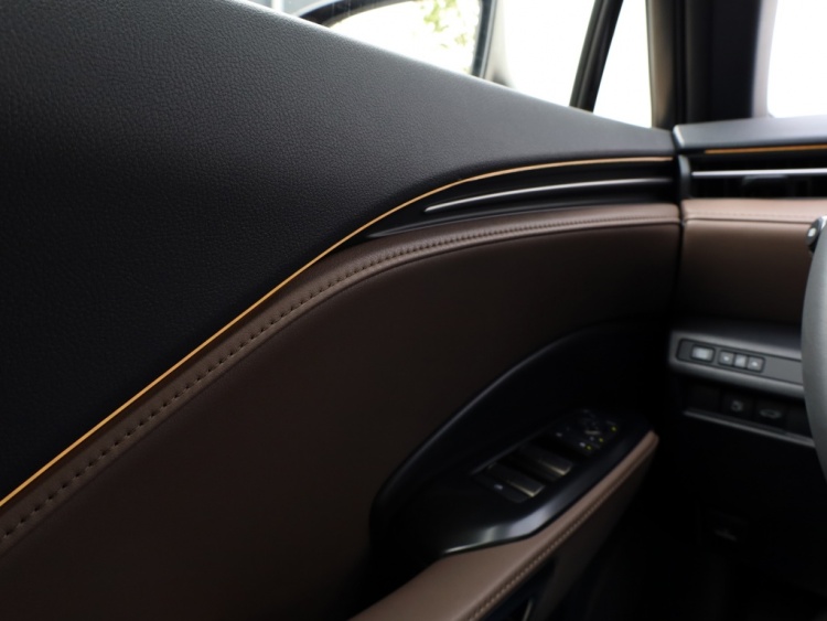 Lexus LBX Elegant 2WD | Advanced Pack | Mark Levinson | 360 Camera