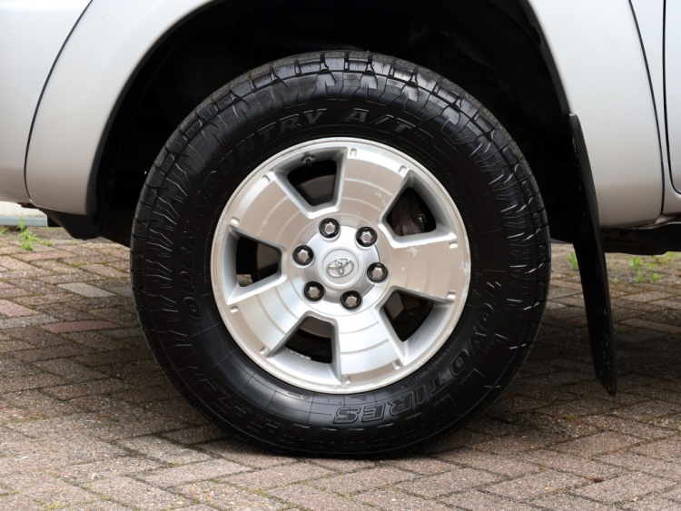 Toyota tacoma 4.0 V6 VVT-i 4WD SR5 Double Cab | Automaat