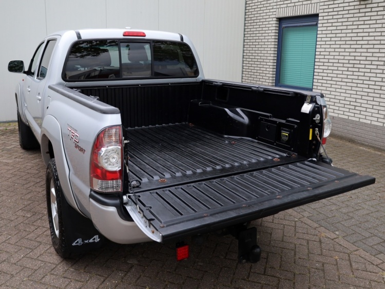 Toyota tacoma 4.0 V6 VVT-i 4WD SR5 Double Cab | Automaat