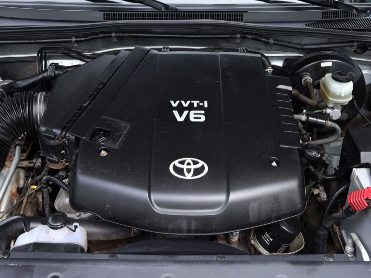 Toyota tacoma 4.0 V6 VVT-i 4WD SR5 Double Cab | Automaat