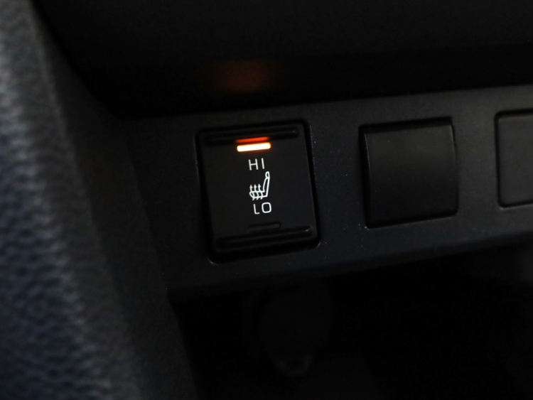 Toyota Yaris Cross 1.5 Hybr 130 Dynamic | Stoelverwarming | Parkeersensor | Trekhaa