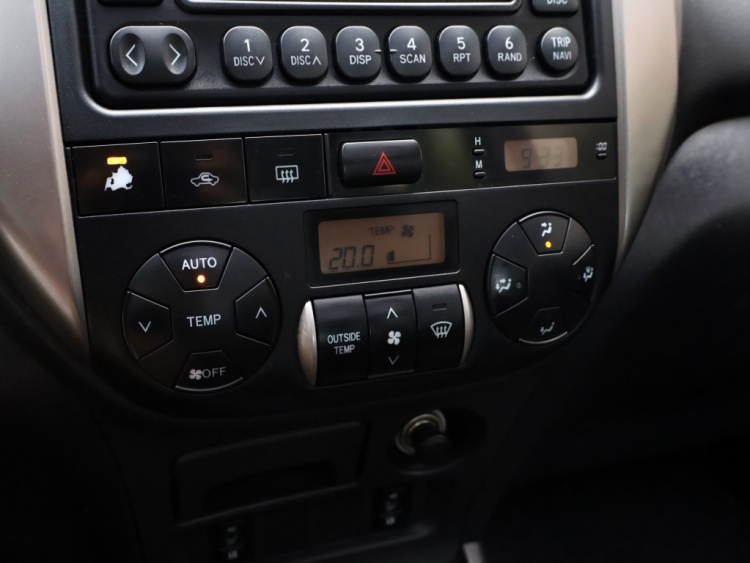 Toyota RAV4 2.0-16V VVT-i 4 WD Special Editon | Clima | Cruise | Schuifdak