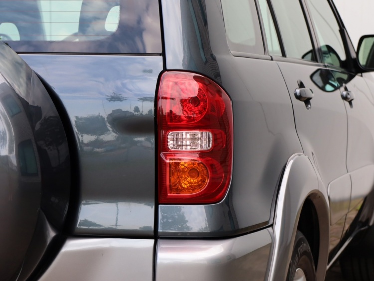 Toyota RAV4 2.0-16V VVT-i 4 WD Special Editon | Clima | Cruise | Schuifdak