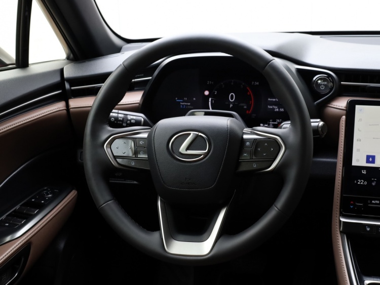 Lexus LBX Elegant 2WD | Advanced Pack | 360 Camera | Mark Levinson