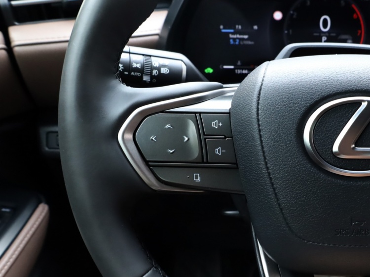 Lexus LBX Elegant 2WD | Advanced Pack | 360 Camera | Mark Levinson