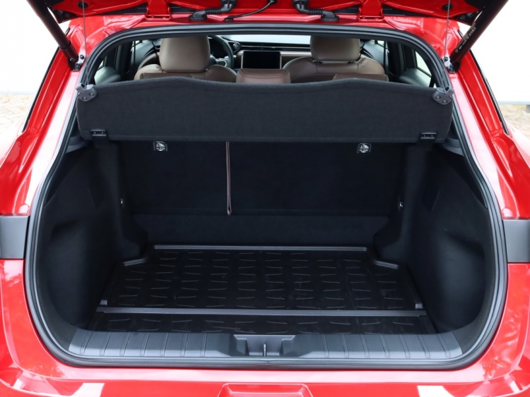 Lexus LBX Elegant 2WD | Advanced Pack | 360 Camera | Mark Levinson