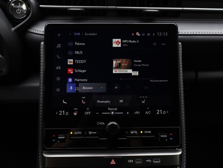 Lexus LBX Relax 2WD | Leder | Achterklep elektrisch | Memory Seat
