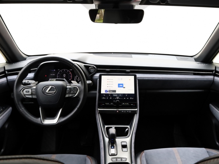 Lexus LBX Cool 2WD | Leder/Alcantara | Memory Seat | Trekhaak