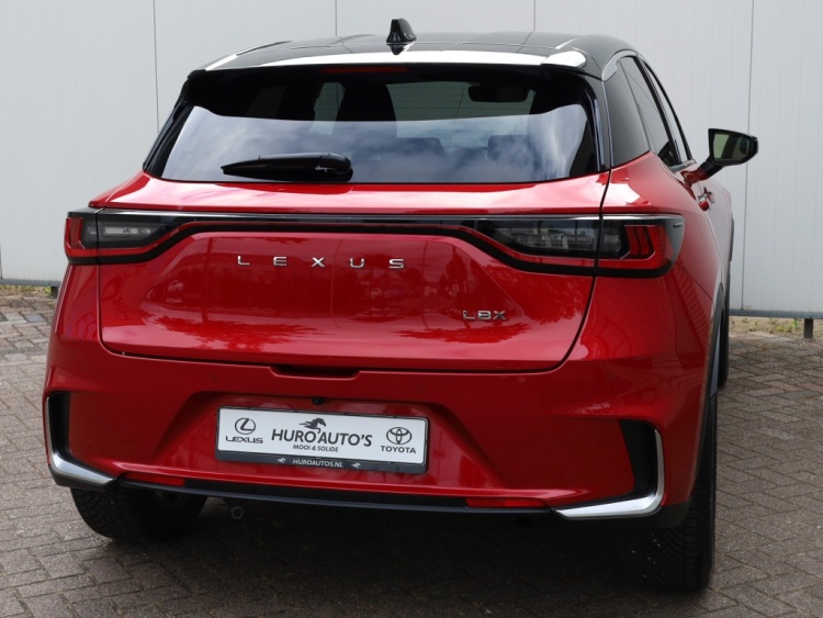 Lexus LBX Cool 2WD | Leder/Alcantara | Memory Seat | Trekhaak