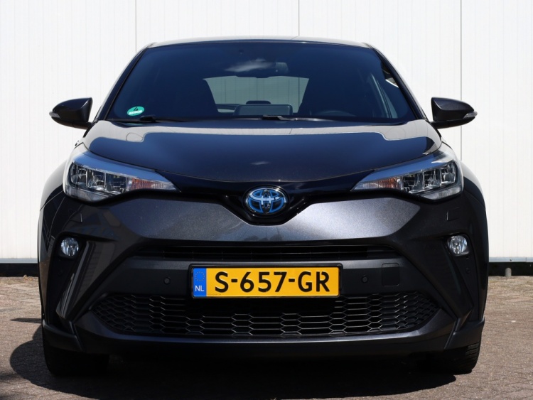 Toyota C-HR 1.8 Hybrid Dynamic | Carplay | Stoelverwarming | Trekhaak